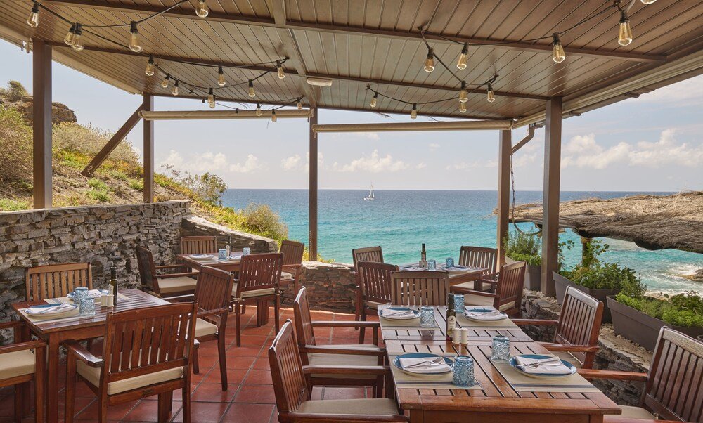 Covered outdoor dining area at Grand Hyatt La Manga Club Golf & Spa