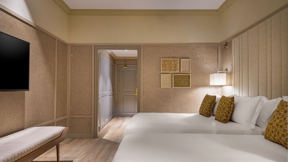 Guest room at Hacienda Son Antem Golf Resort in Mallorca
