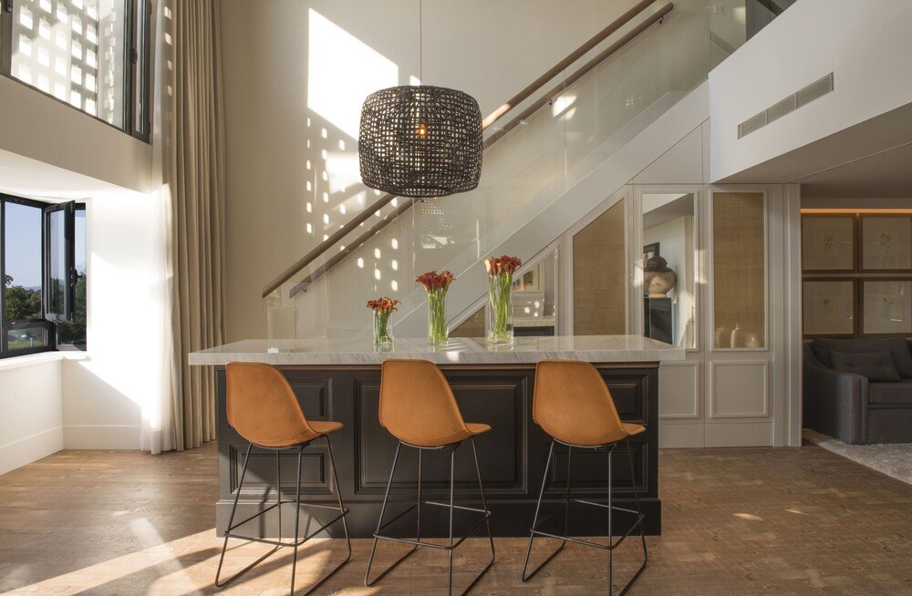 Modern kitchen area at Hotel Camiral near Girona