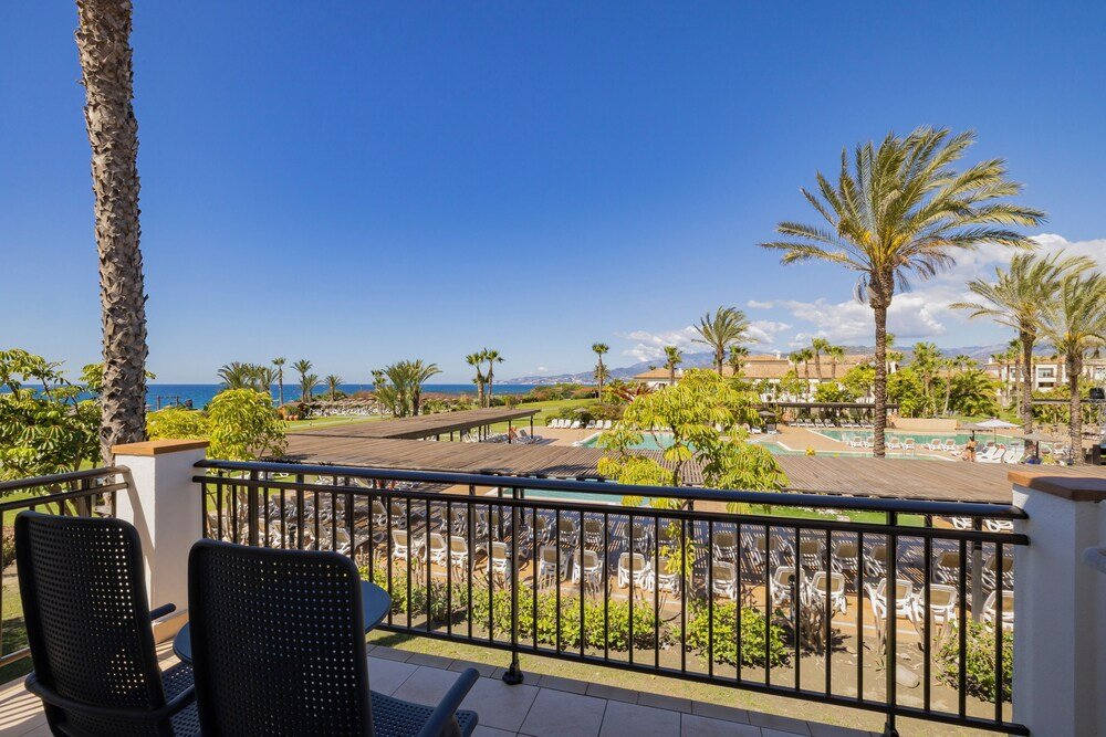 Balcony of a guest room at the resort in Motril