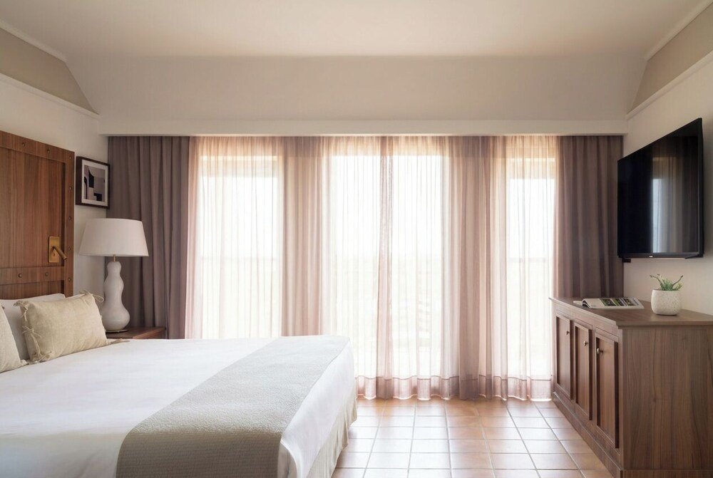 Habitación del hotel con cama cómoda en Ona Mar Menor