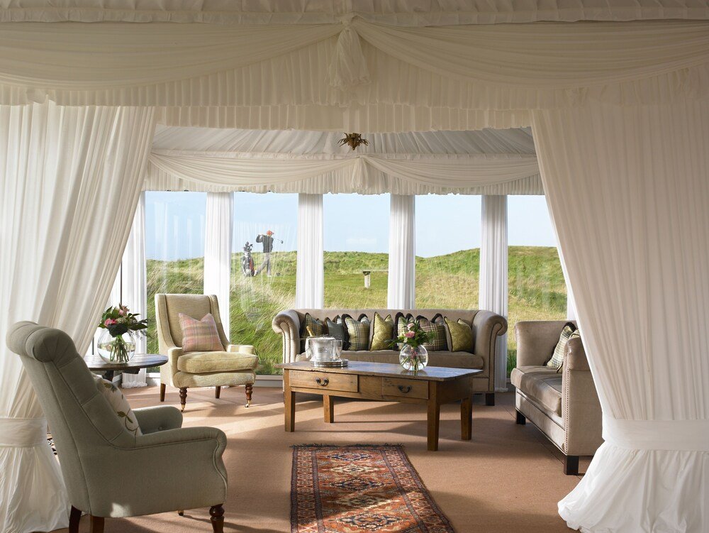 Room with a large window at Trump Doonbeg